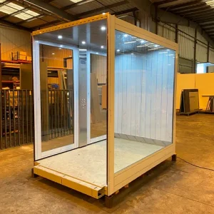 Glass Cabin 07